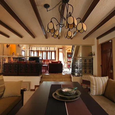 Alpine Escape Maisonette By Alure 阿拉霍瓦